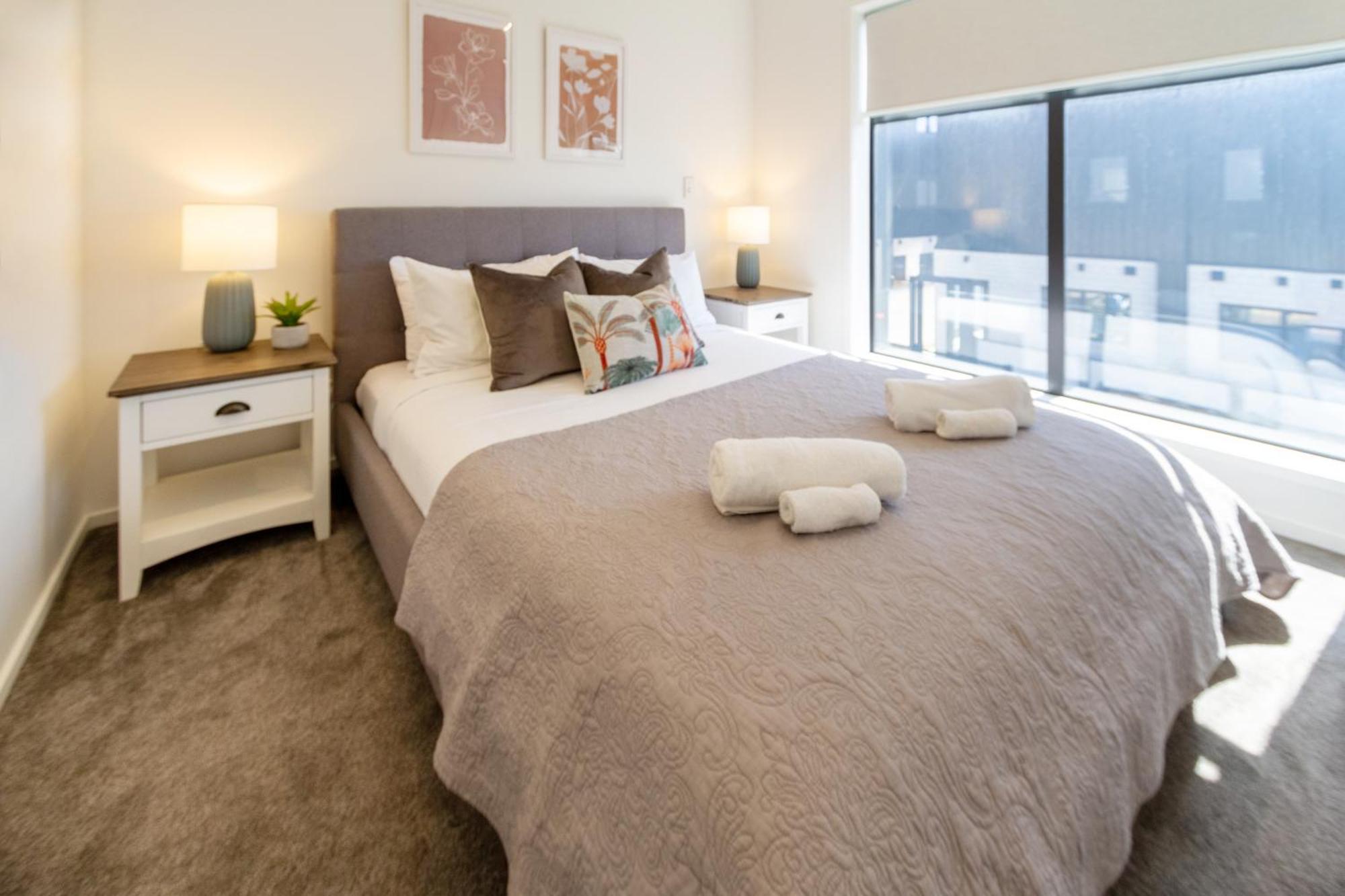 Two Bedroom, Two Bathroom Urban Oasis クライストチャーチ エクステリア 写真