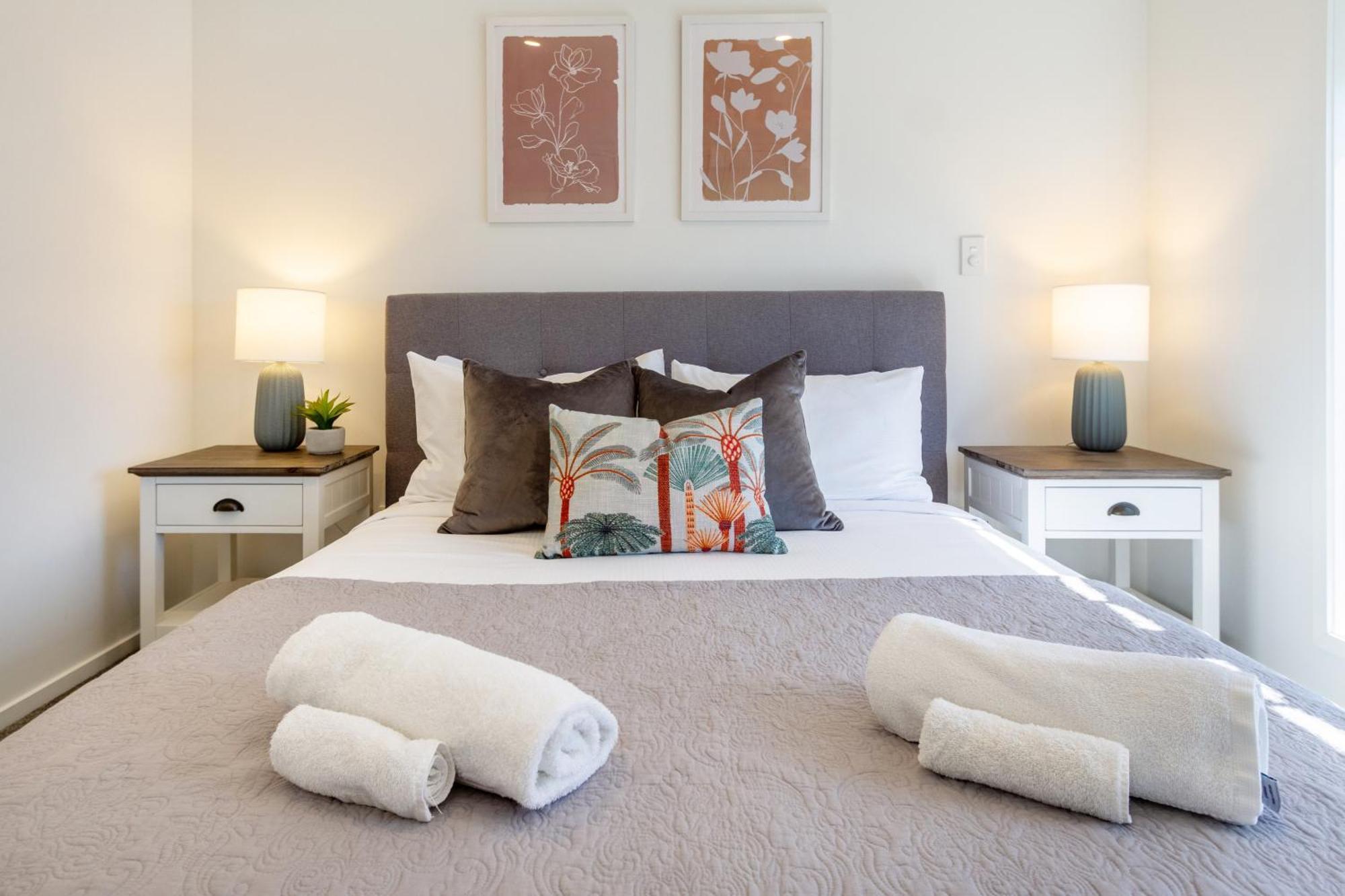 Two Bedroom, Two Bathroom Urban Oasis クライストチャーチ エクステリア 写真